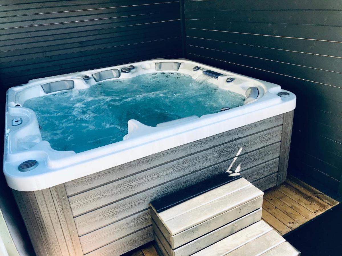 Guesthouse La Costiere - Logements Independants - Espace Piscine Jacuzzi Lunel  Exteriér fotografie