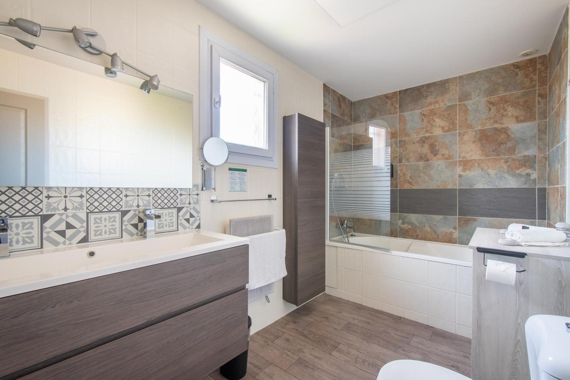 Guesthouse La Costiere - Logements Independants - Espace Piscine Jacuzzi Lunel  Exteriér fotografie